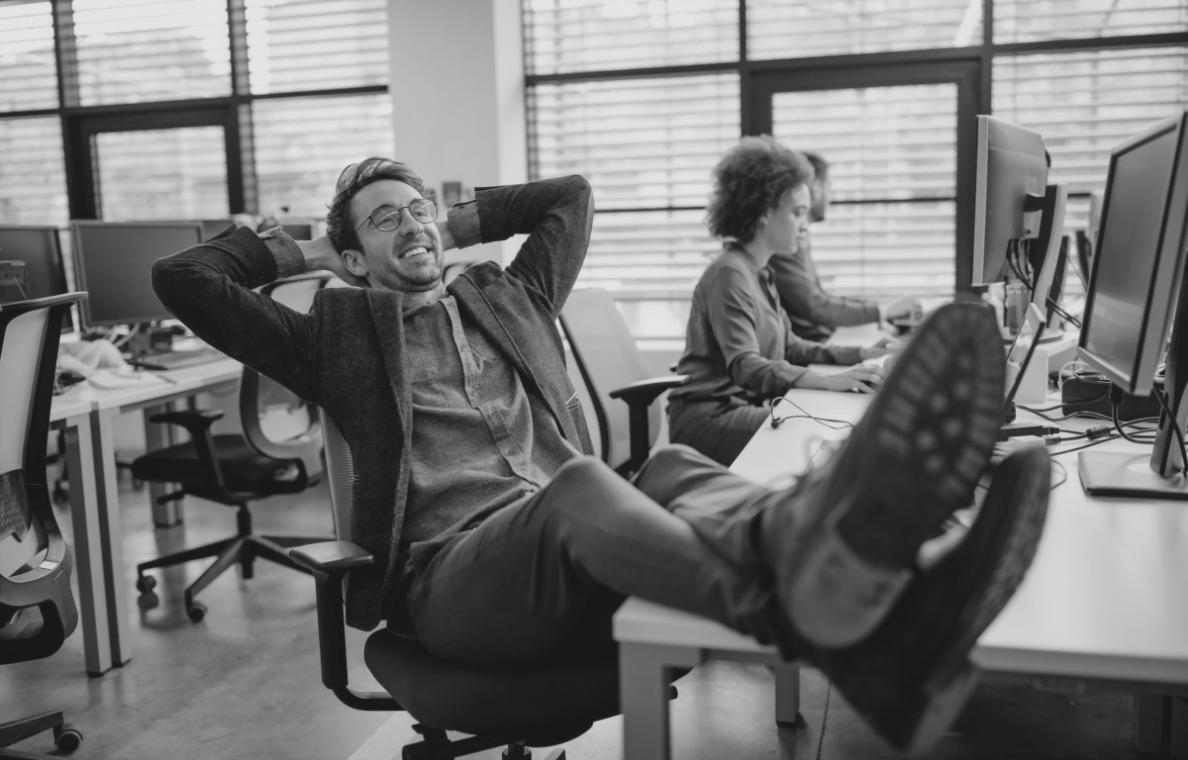 Detailed financial trend analysis methodology demonstration